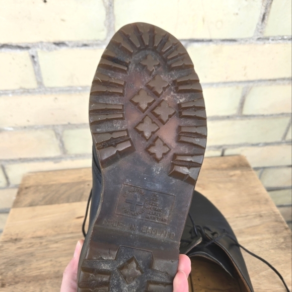 Vintage Dr. Martens - Picture 10 of 13
